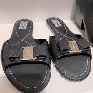 Perfect summer shoe! Jelly black Ferragamo slides